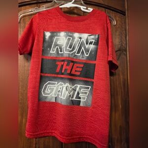 Boys Size 8/10 Red Athletic Tshirt